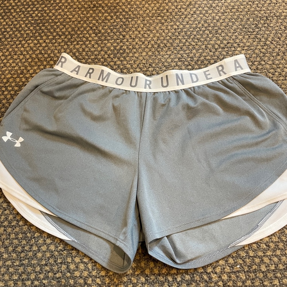 under armour silver and white shorts